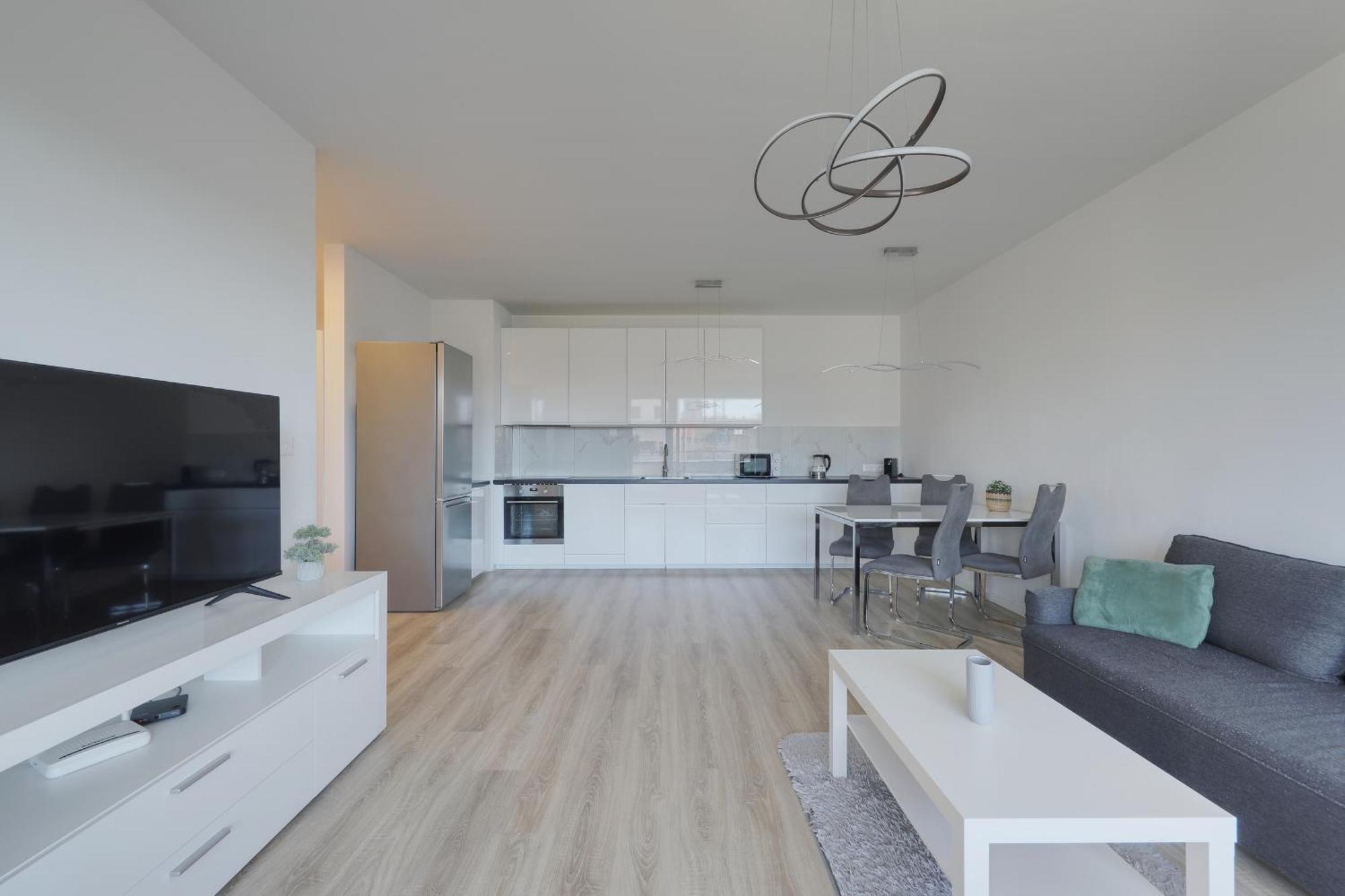 ברטיסלאבה Bazova Apartment With Free Parking מראה חיצוני תמונה