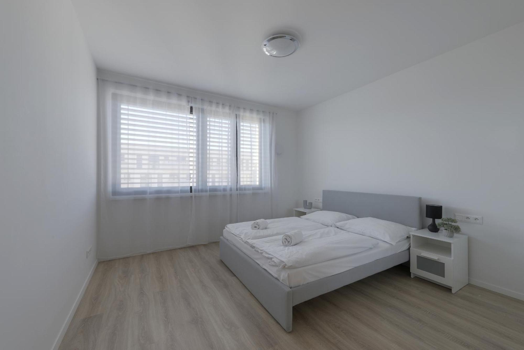 ברטיסלאבה Bazova Apartment With Free Parking מראה חיצוני תמונה